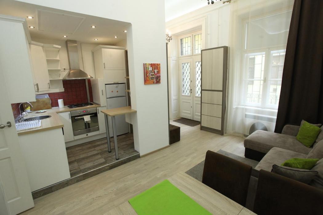 Superior Loft At Basilica Apartment บูดาเปสต์ ภายนอก รูปภาพ