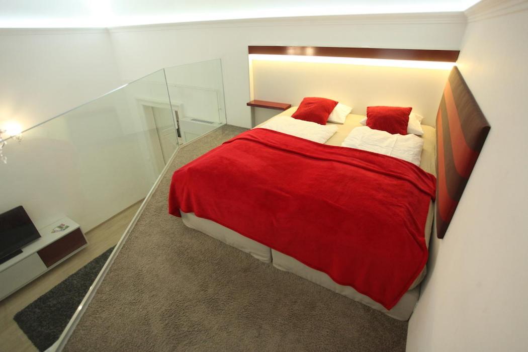 Superior Loft At Basilica Apartment บูดาเปสต์ ภายนอก รูปภาพ