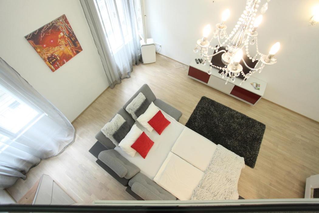 Superior Loft At Basilica Apartment บูดาเปสต์ ภายนอก รูปภาพ